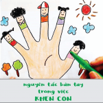 Nguyên tắc Bàn tay trong việc Khen con